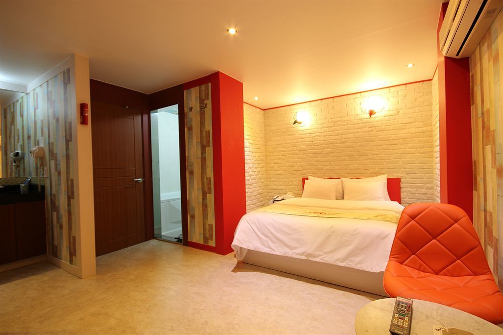 Fiona Hotel Seoul Exterior photo
